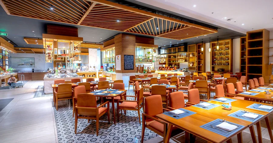 Panduan Lengkap Memilih Peralatan Makan untuk Restoran Breakfast Buffet: Presentasi, Durabilitas, dan Guest Experience
