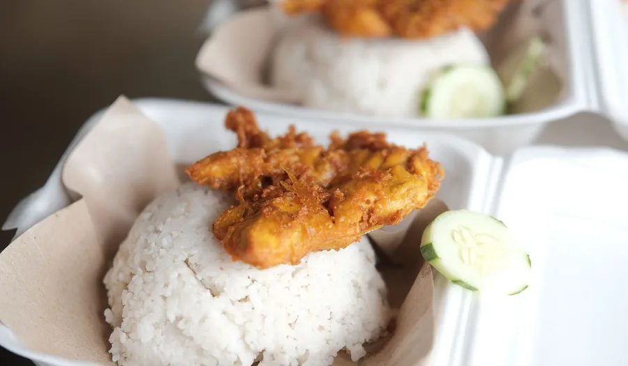 Panduan Lengkap Memilih Peralatan Makan untuk Restoran Ayam: Material, Desain, dan Strategi Presentasi yang Menggugah Selera