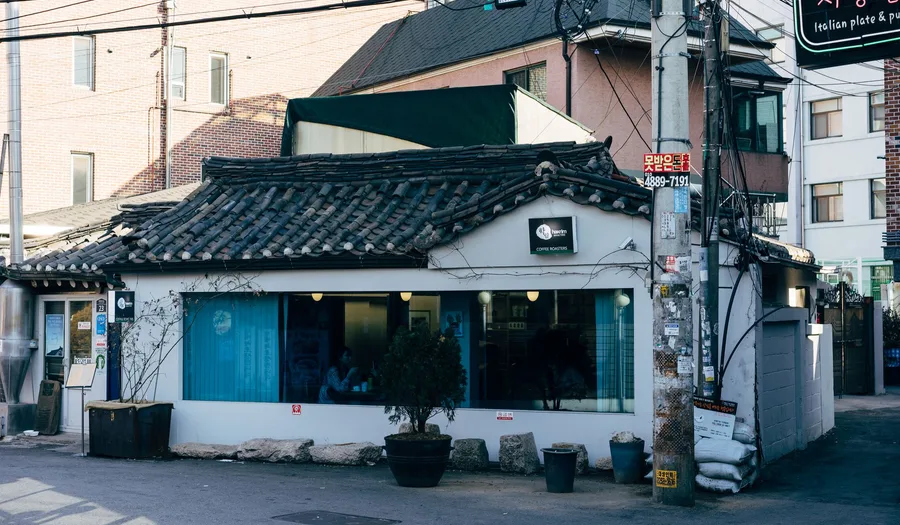 Panduan Lengkap Memilih Peralatan Makan untuk Restoran Bibimbap: Material Tahan Panas, Desain Autentik, dan Strategi Presentasi yang Menggugah Selera