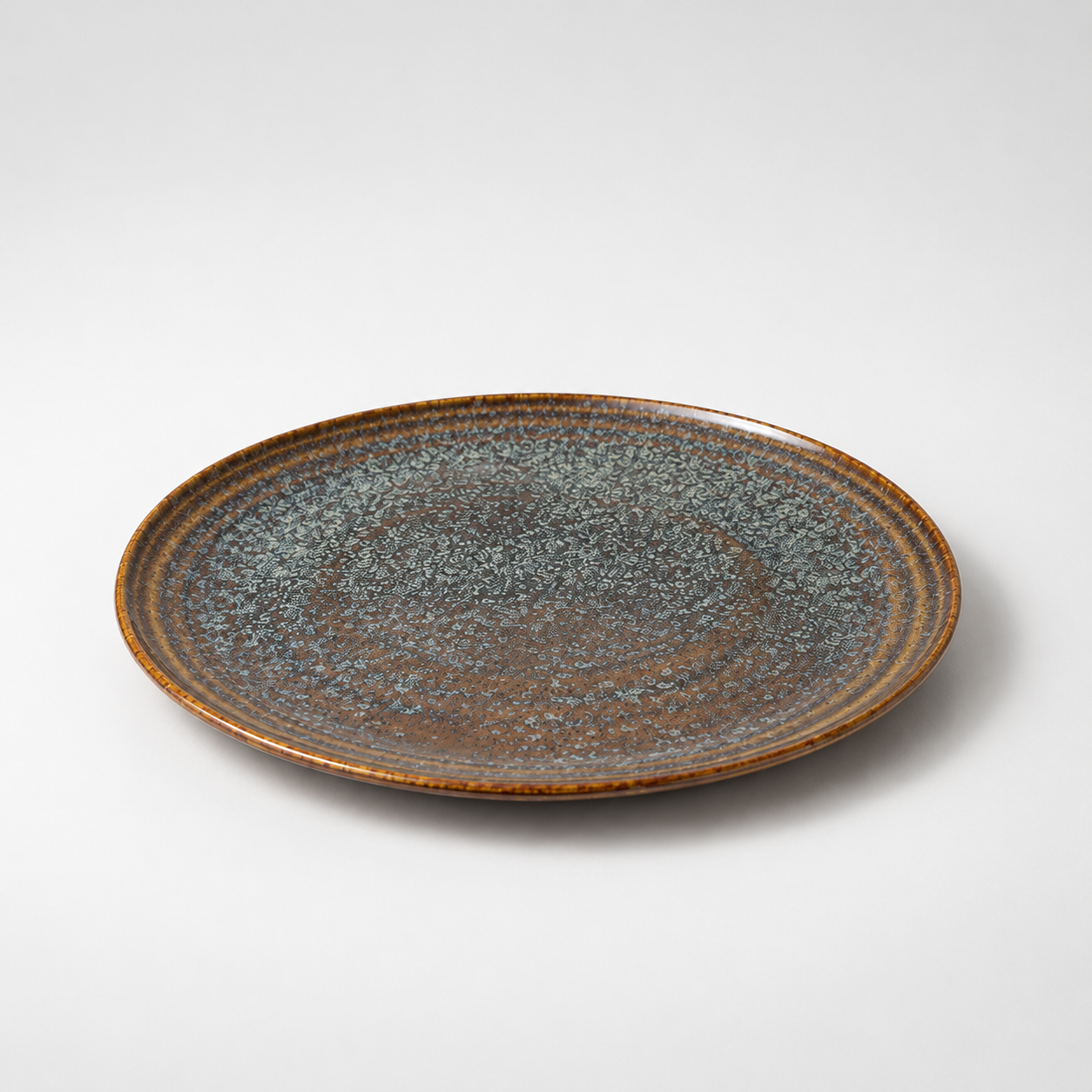 Artisan Gris Antique Dinner Plate 28 cm