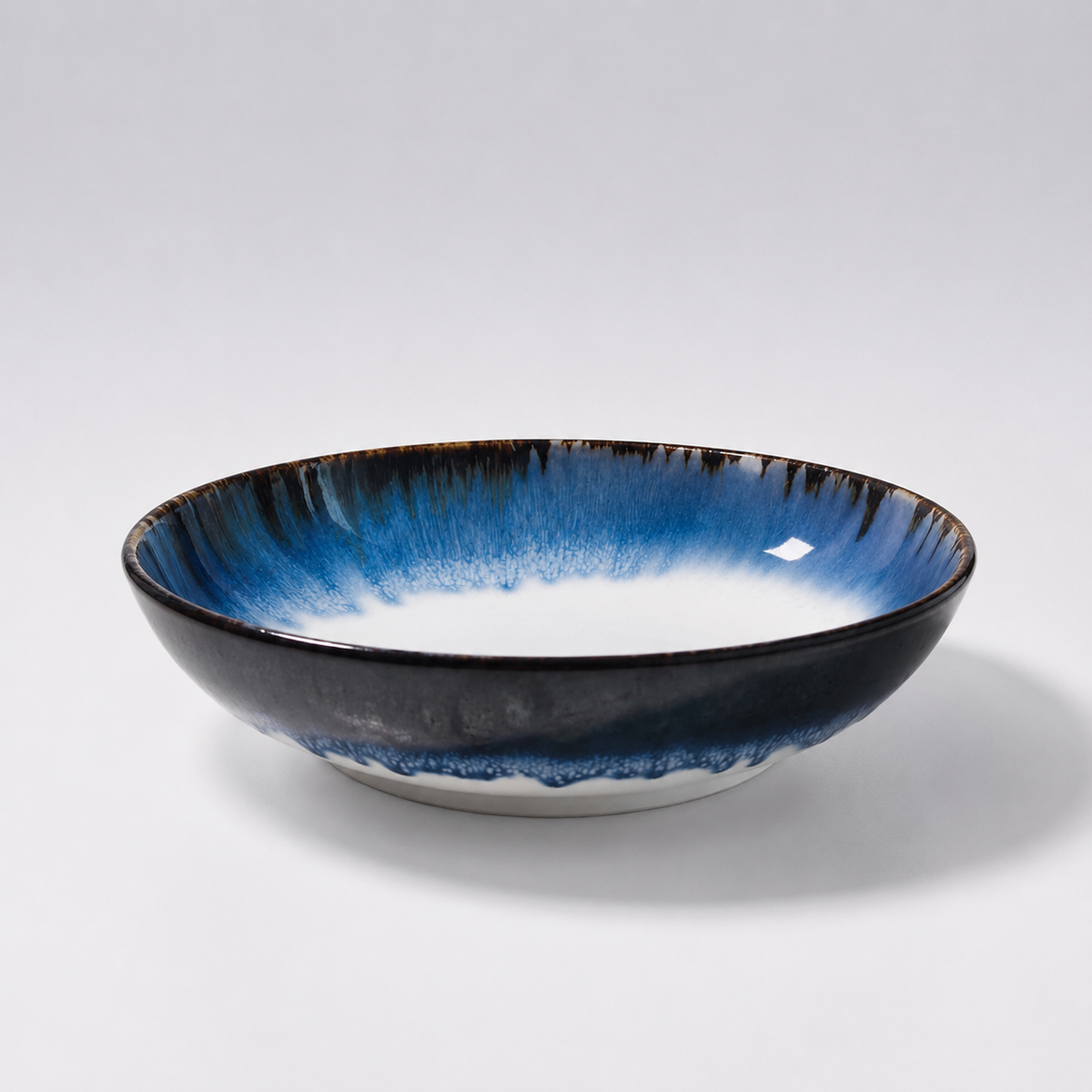 Cascade Coupe Salad Bowl – Blue 22.5 cm
