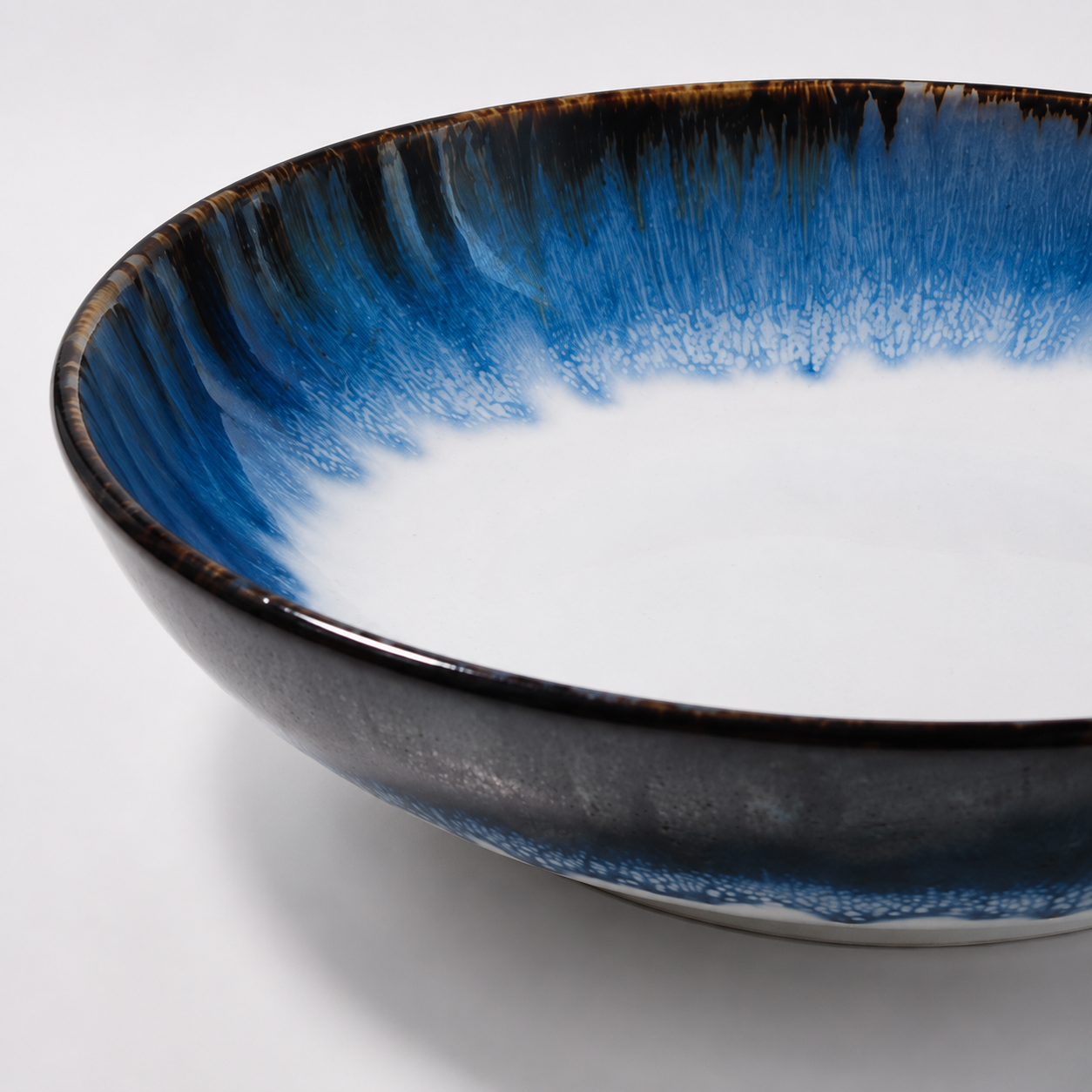 Cascade Coupe Salad Bowl – Blue 22.5 cm 2