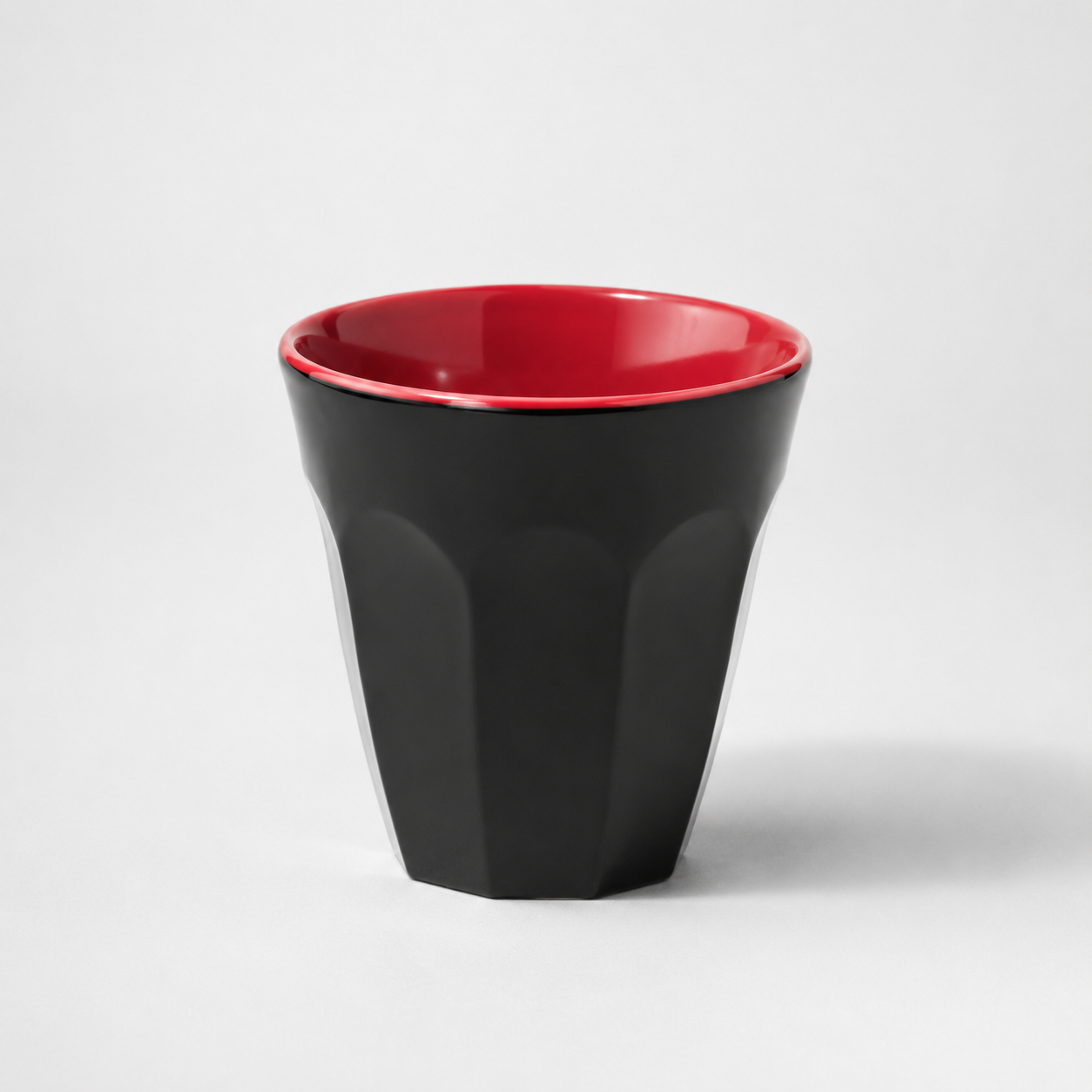Red & Black Ribbed Cup 275ml