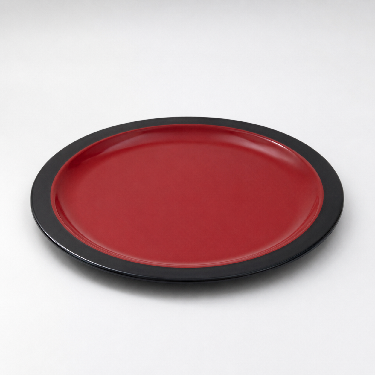 Red & Black Flat Round Plate 22.5 cm – Japanese Style Melamine Plate