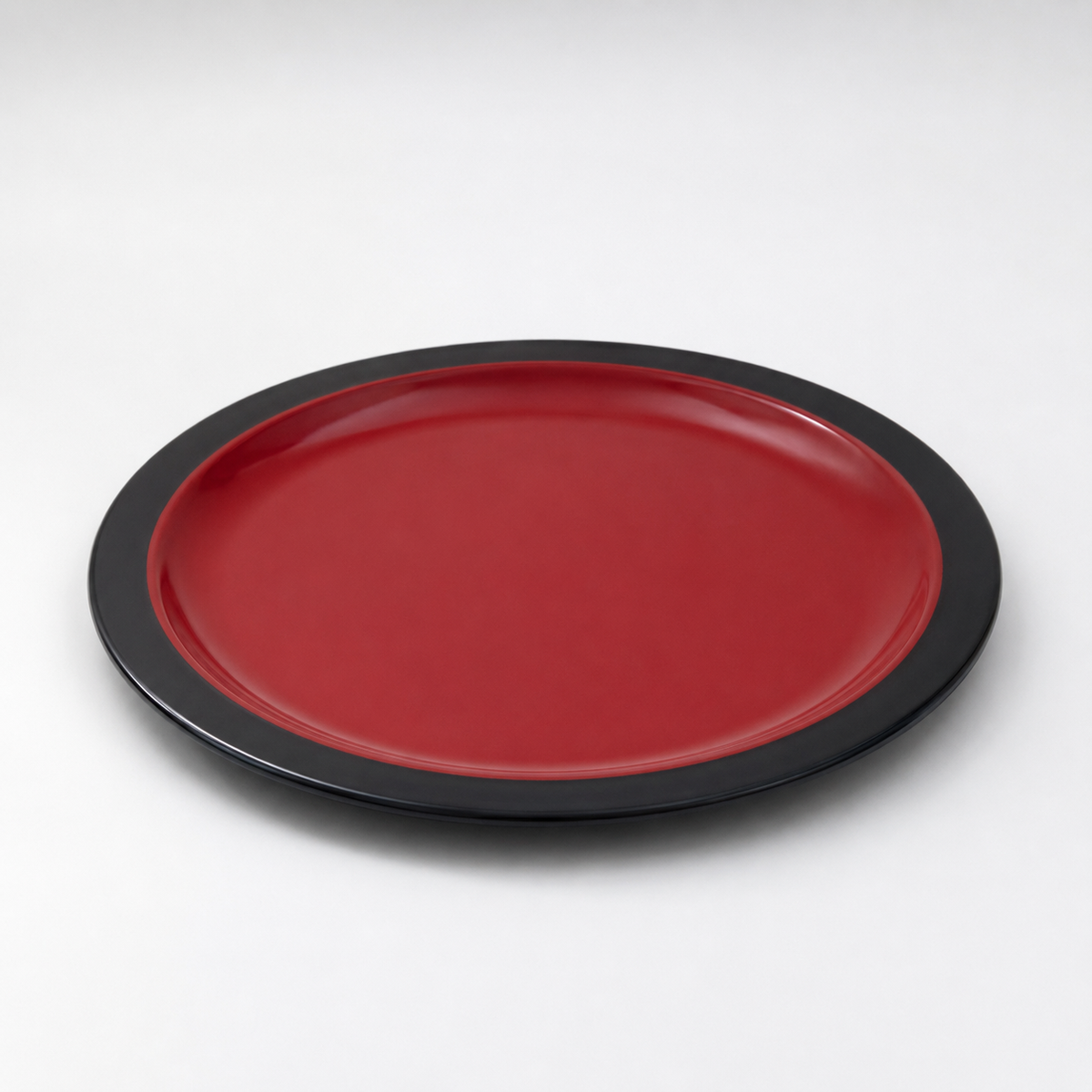 Red & Black Flat Round Plate 22.5 cm – Japanese Style Melamine Plate