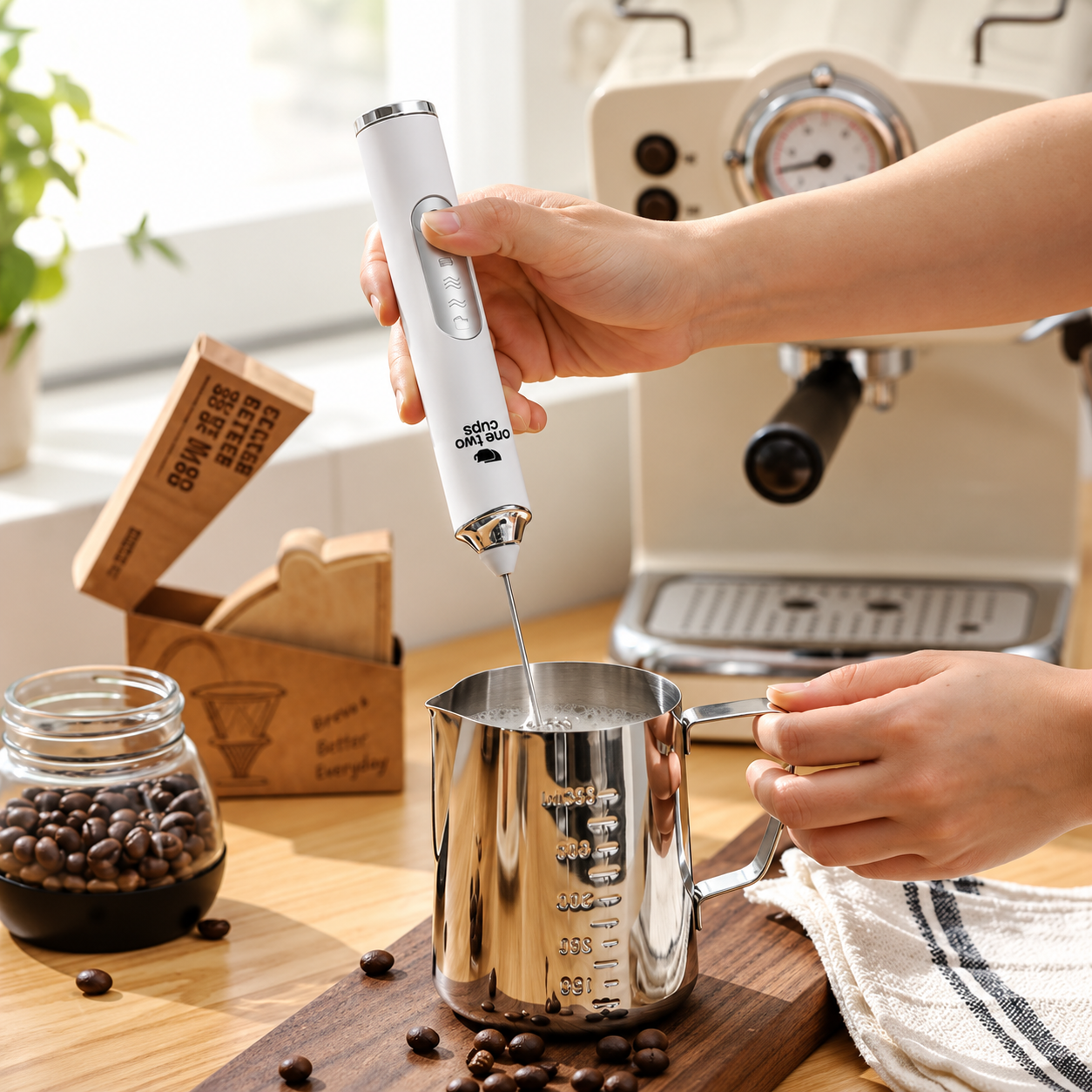 Hand Mixer Mini 2-in-1 Rechargeable Egg Whisk & Milk Frother