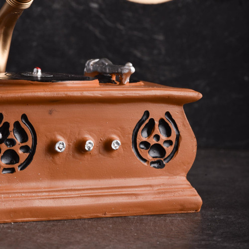 Classic Phonograph Retro Room Décor