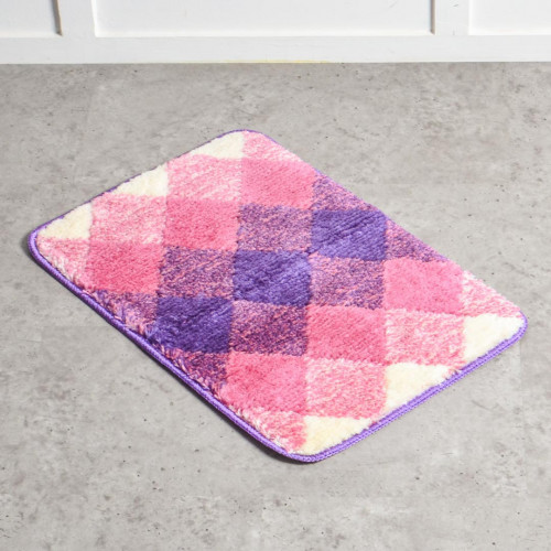 Diamond Bath Rug Violet 10
