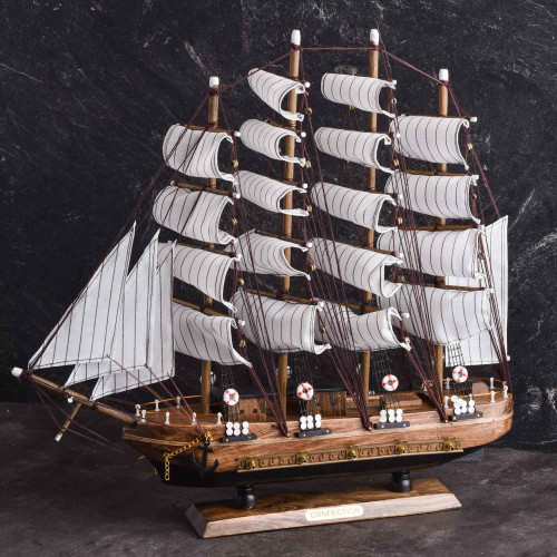 Miniature Sailing Ship Room Décor