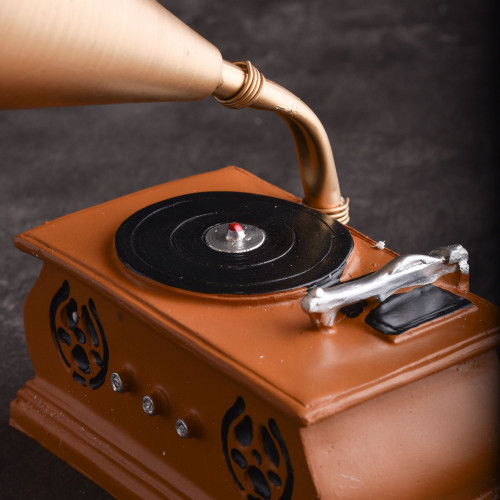 Classic Phonograph Retro Room Décor 5
