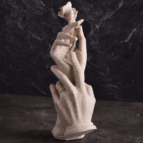 Entwined Hands Sculputre Room Décor 3