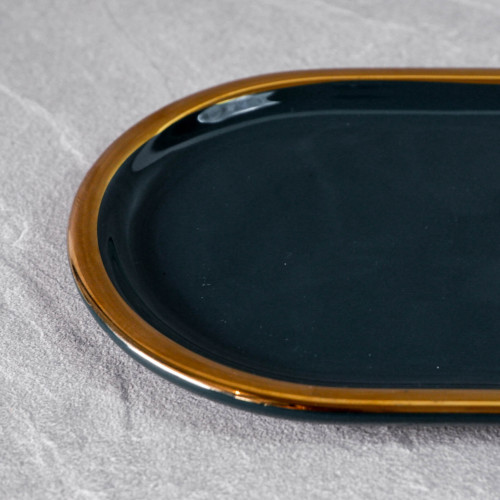 Gold-Rimmed Oval Display Tray White 11
