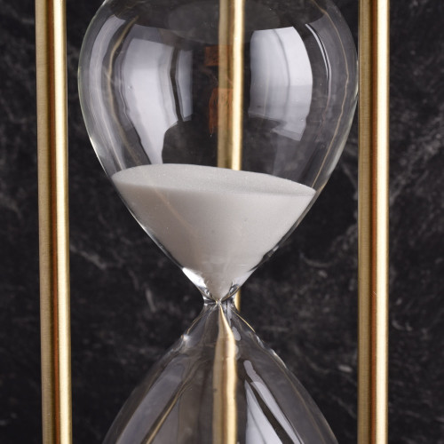 Hourglass Model Room Décor Small 7