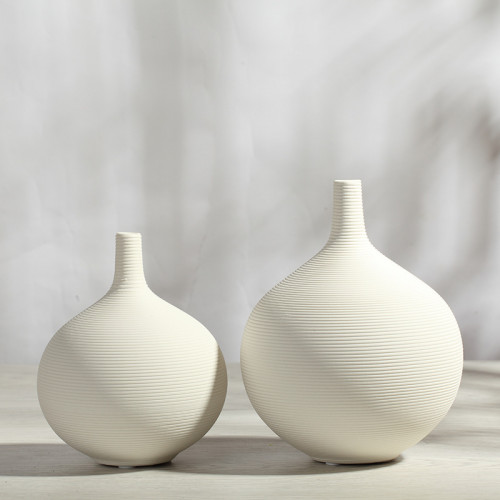 Tranquil White Decorative Vase 10