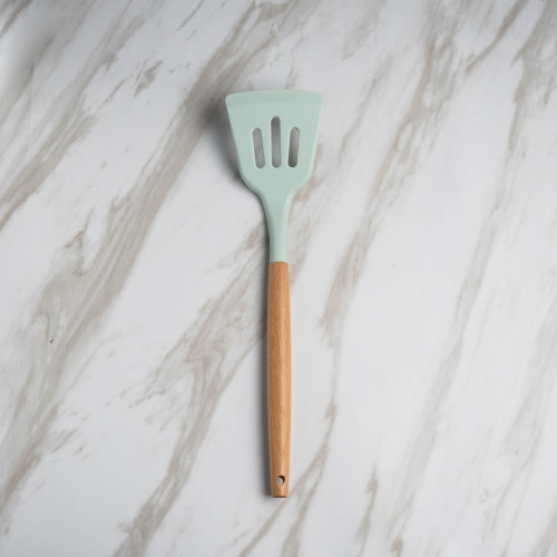 Pistachio Green Kitchen Utensil Set 9