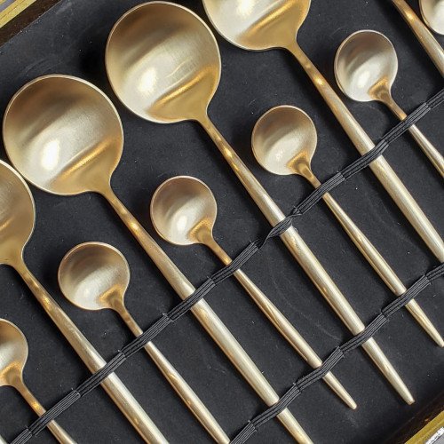 Luxury Gold 24pcs Cutlery Gift Set 2