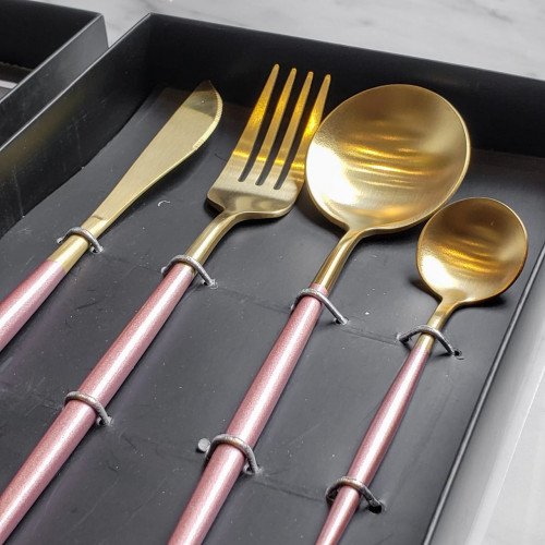 Fuscia Pink 4pcs Cutlery Gift Set 2