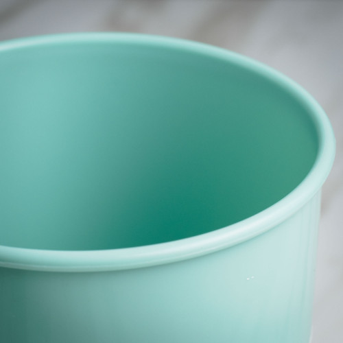 Candy Green Kitchen Utensils Bucket 2