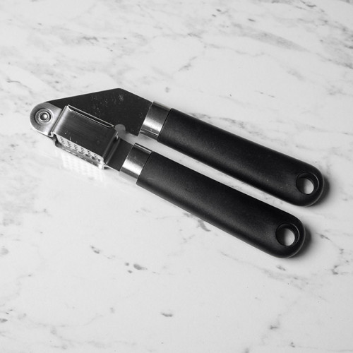 Garlic Press Onyx Handle 4