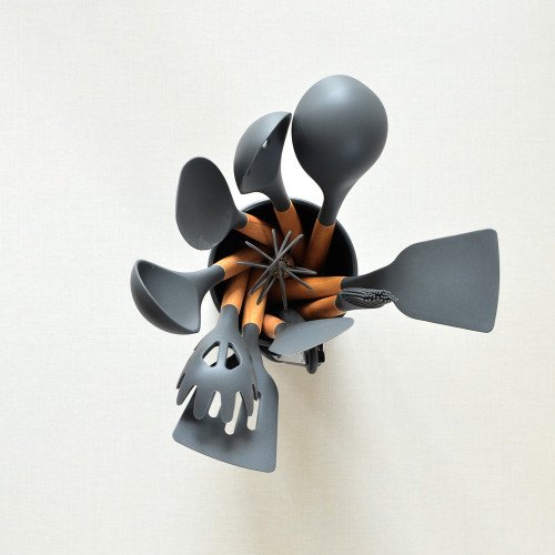 Woody Black Plastic Kitchen Utensils Bucket 4