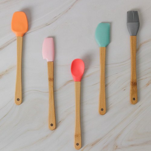 Multicolor Silicone Scrapper and Brush Set 2
