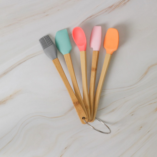 Multicolor Silicone Scrapper and Brush Set 12