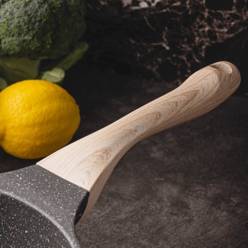 Boreine Deep Fry Pan 28cm with Lid 4