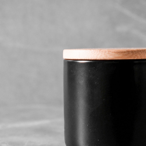 Ceramic Food Jar Black with Lid 1,000ml 4
