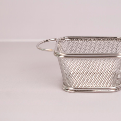 CHIPS BASKETS SILVER 9cm x 10.5cm 2