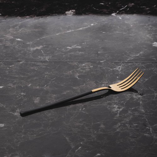 Novel Black Cutleries Set 6