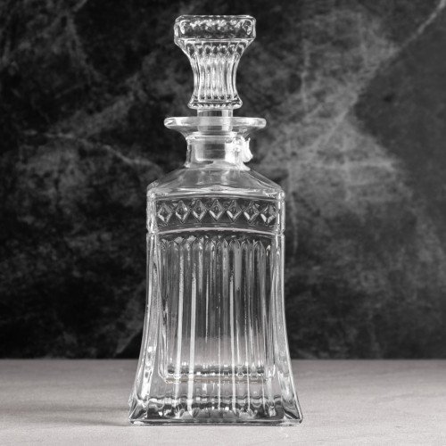 Whiskey Decanter 082 Obsolete 710cc 3