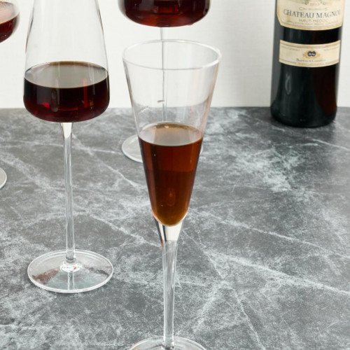 V Line Champagne Glass 180ml 5
