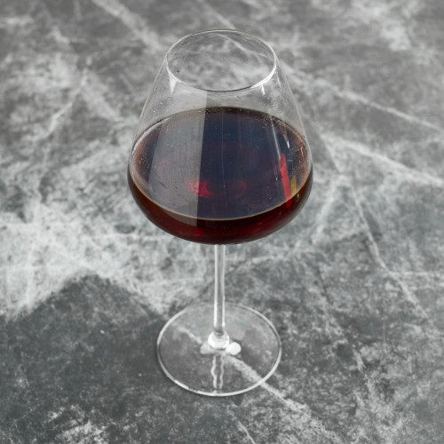 Concave Wine Glass 720ml 3