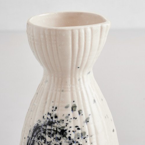 Kasumi White Sake Bottle 230ml 3