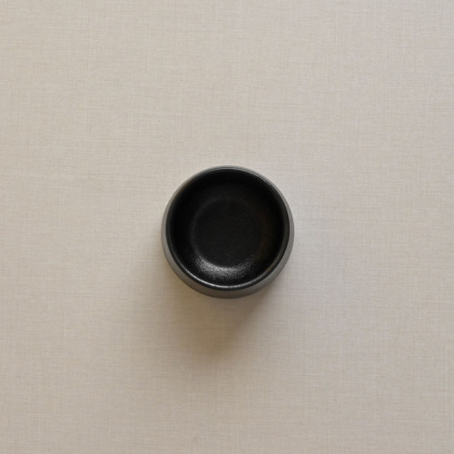 Han Tsutsu-Gata 225ml Teacup - Black Raku 4