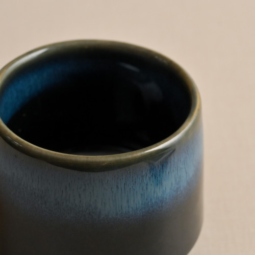 Han Tsutsu-Gata 225ml Teacup - Azure 4
