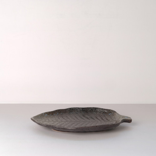 Dark Shaded Leaf Shape Salad Plate 8" 2
