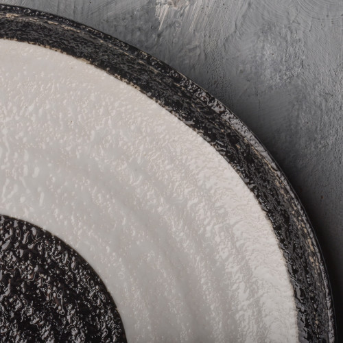 Origin Black Dinner Plate 9" 3