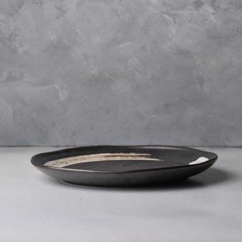 Black Embossed Dinner Plate 9" 2