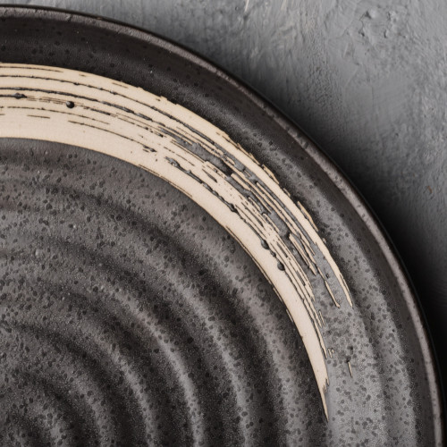 Black Embossed Dinner Plate 9" 3
