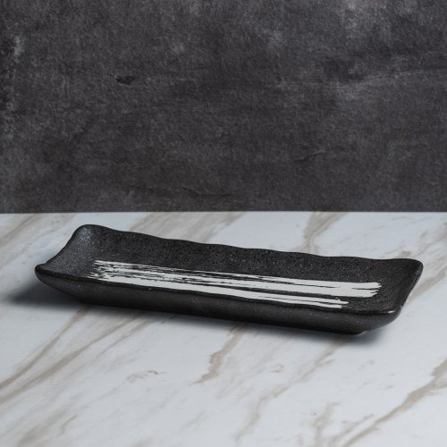 Vanity Black Long Plate 8" 4