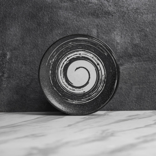 Vanity Black Sharing Plate 6"