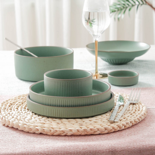 Crusae Green Semibowl Short 8.25" 4