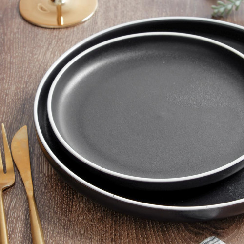 Nami Salad Plate 7.5" - True Black 3