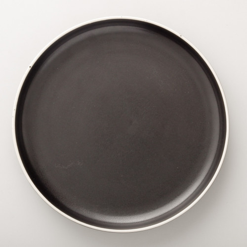 Nami Dinner Plate 9.5" - True Black