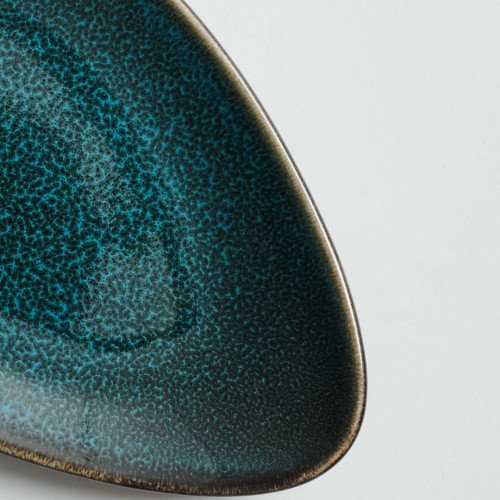 Umbra-Green Triangular Dinner Plate 9" 3