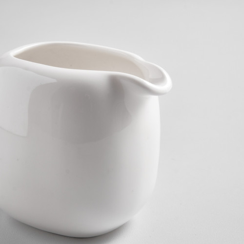 Ora White Creamer No Handle - Large 18.5cl 2