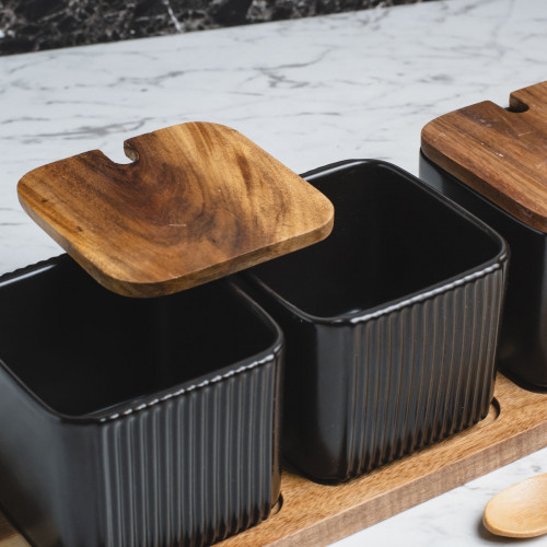 Minimalist Condiment Container Set Black 3